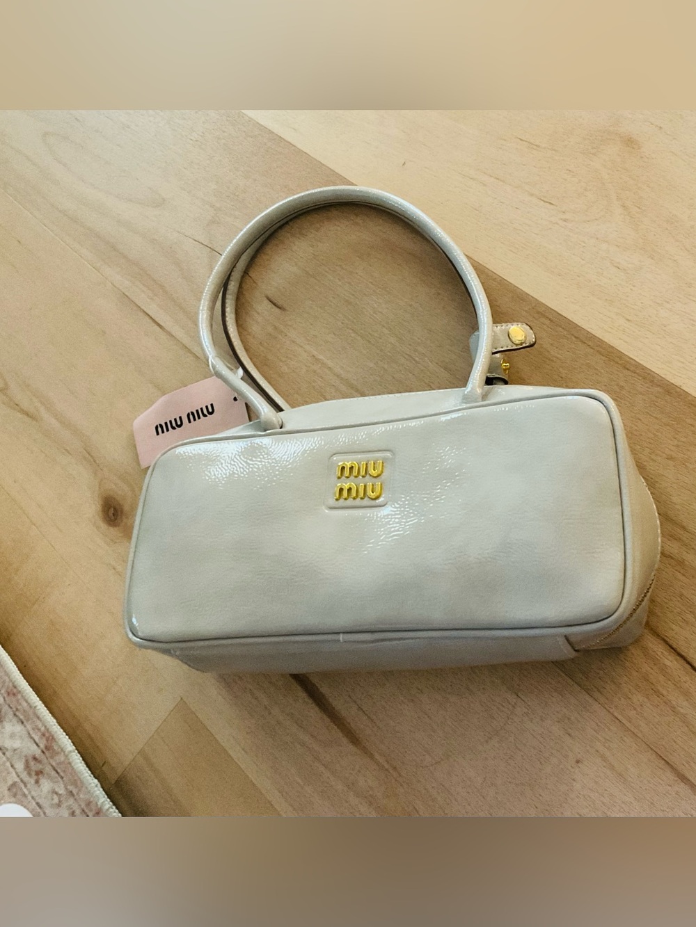 Cream/gray patent Leather Mini Top-Handle Bag with Gold Logo